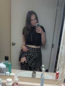 Snapchat 1801452724~3 Snapchat 1801452724~3